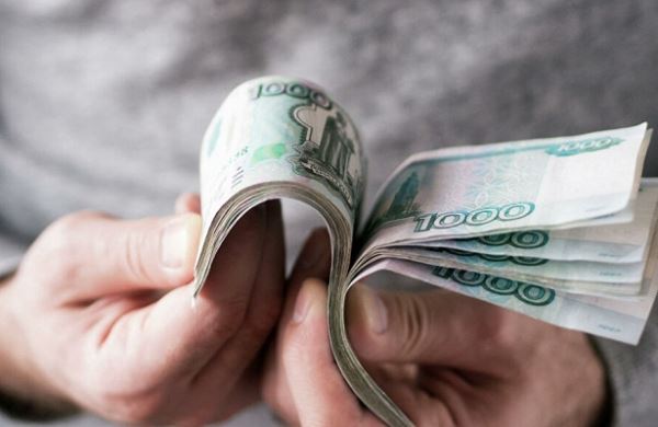 <br />
В России растет число работодателей, выплачивающих премии<br />
