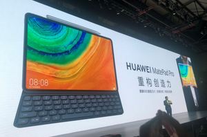 Huawei сообщила о росте продаж носимой электроники на 270%