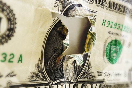 <br />
«Средство возмездия»: как Москва отказывается от доллара<br />
