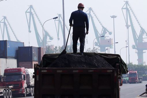 <br />
Не до экологии: почему Китай ставит на уголь<br />
