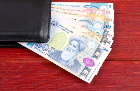 Нацбанк Таджикистана опроверг остановку денежных переводов из России с 3 декабря
